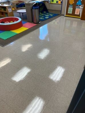 School Cleaning Services in Franklin, WI (2)